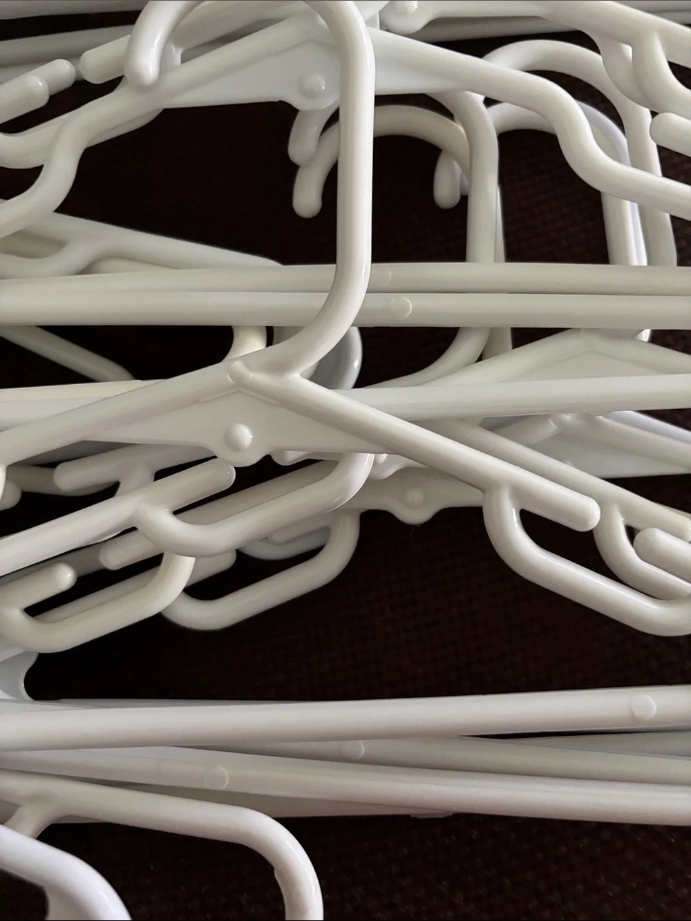 30 kids White Plastic Closet Hangers - Multipack Organizer